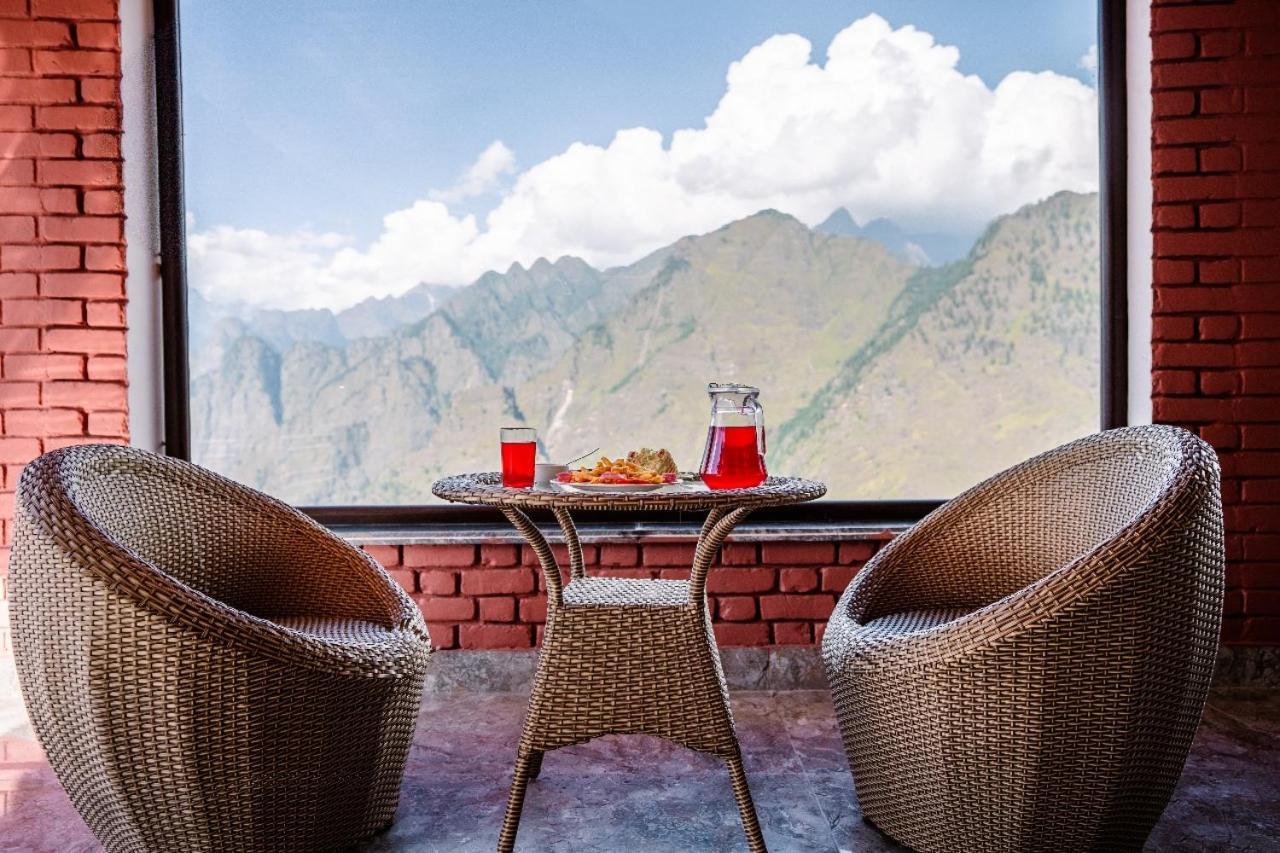 Resort Amaze Auli Joshīmath Buitenkant foto