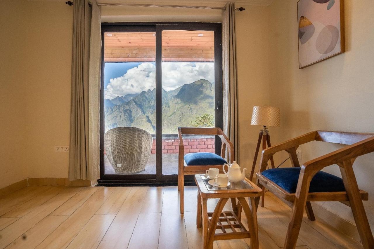 Resort Amaze Auli Joshīmath Buitenkant foto